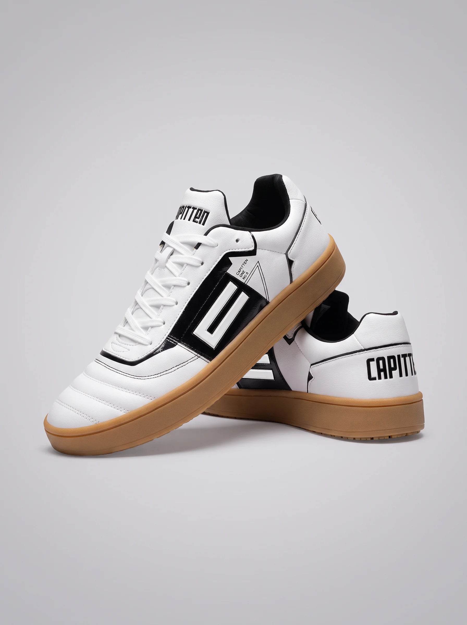 Zapatillas deportivas blancas ONE IC
